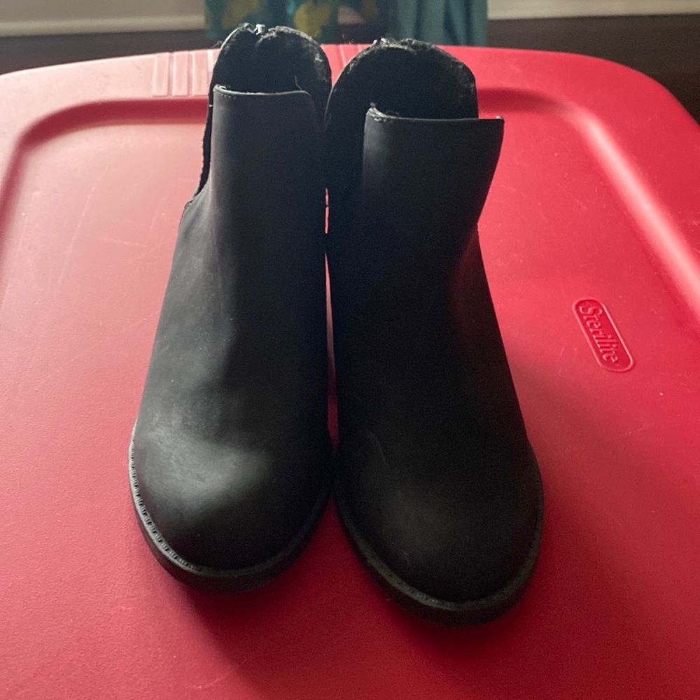 Steve Madden girls bootie boot..